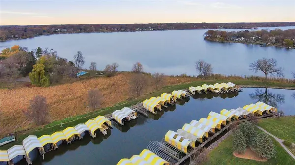 5440 Three Points BLVD #523, Mound, MN 55364