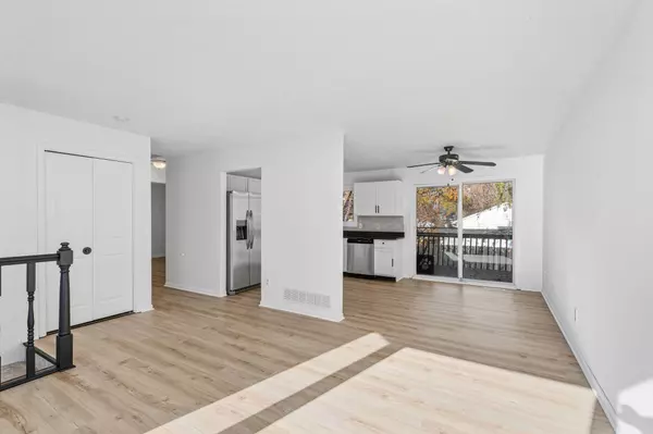 Crystal, MN 55429,5118 Angeline AVE N