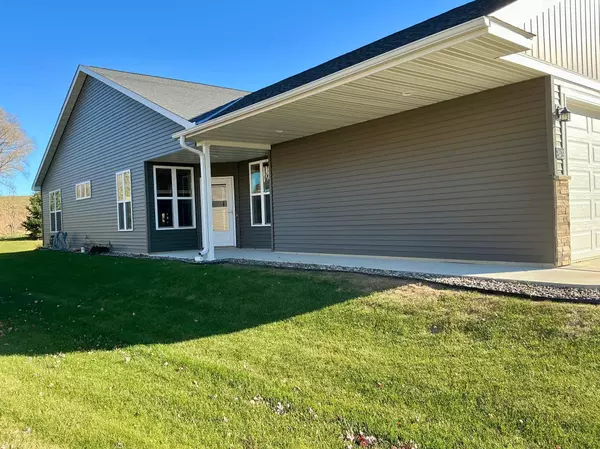 Buffalo, MN 55313,2022 Longhorn LN