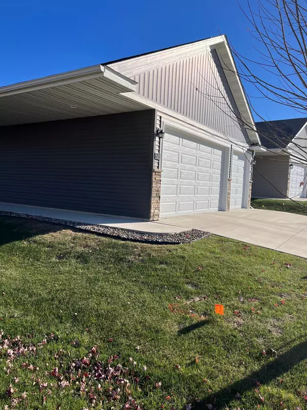 Buffalo, MN 55313,2022 Longhorn LN