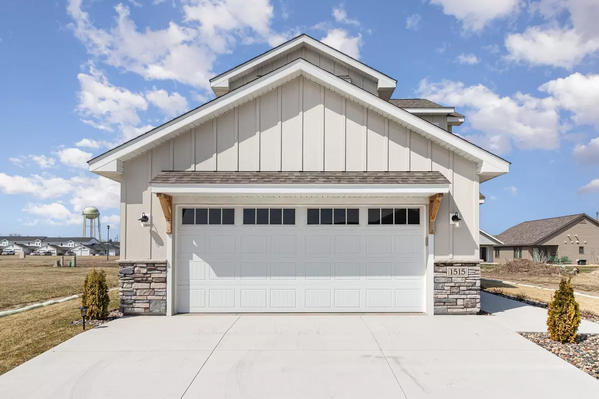 Glencoe, MN 55336,1515 Ranger