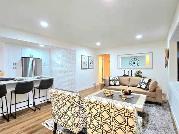 Fridley, MN 55432,5980 7th ST NE