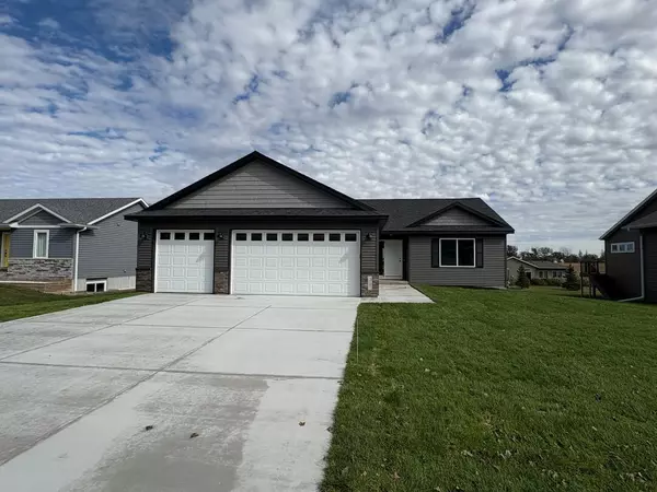 705 Council CT, Ellendale, MN 56026