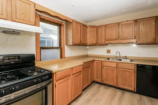 South Saint Paul, MN 55075,624 2nd AVE S