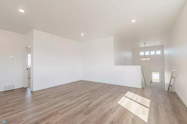 Dilworth, MN 56529,1522 6th AVE NE