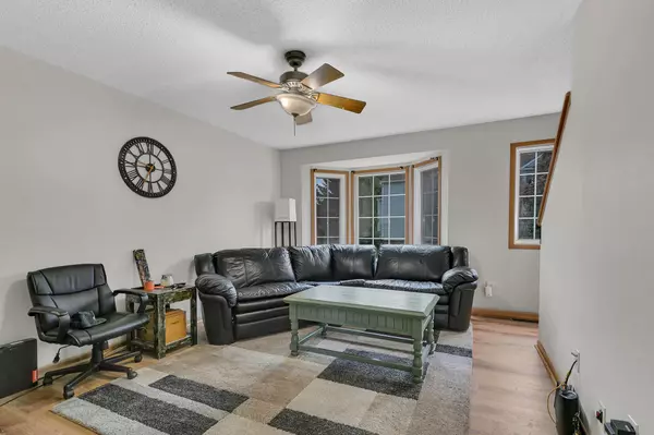 Otsego, MN 55330,16102 71st LN NE