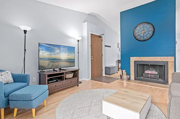 Saint Louis Park, MN 55426,300 Shelard Pkwy #303