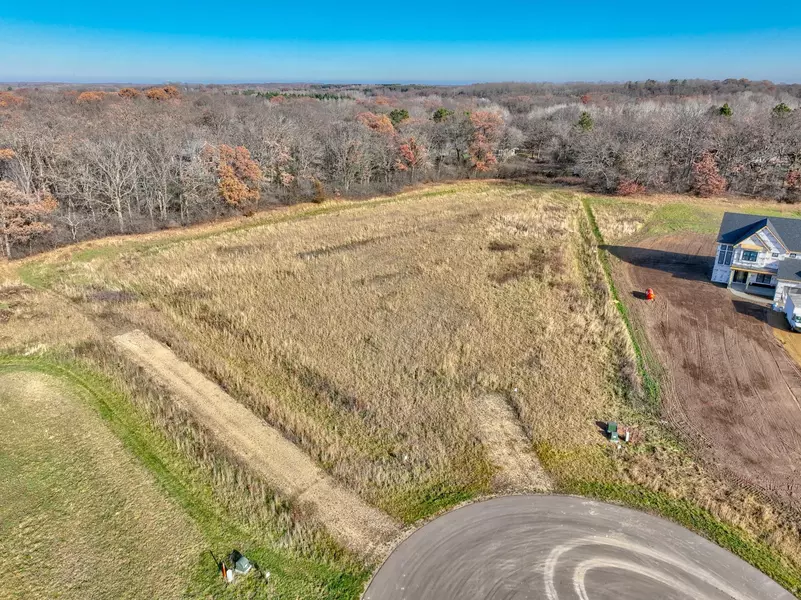 1309 Eagle View LN, Hudson, WI 54016