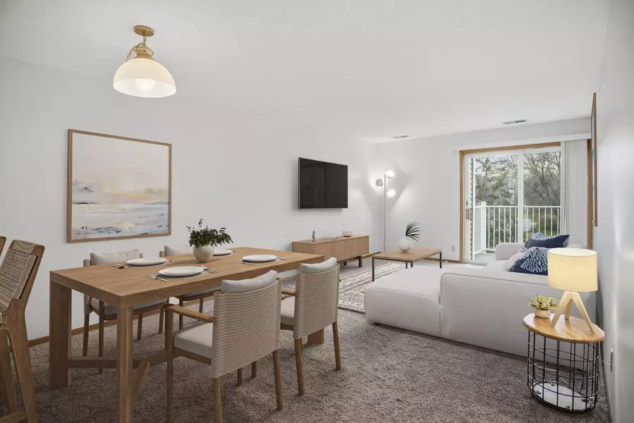 766 County Road F W #I, Shoreview, MN 55126