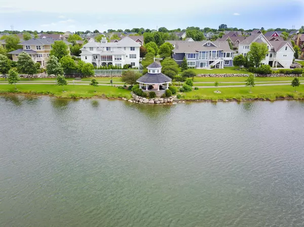 Apple Valley, MN 55124,15548 Dynasty WAY #103