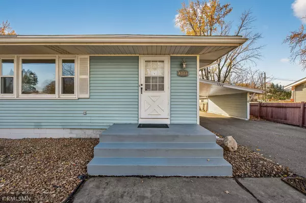 White Bear Lake, MN 55110,1846 7th ST