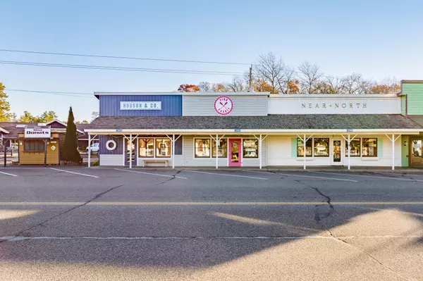 Nisswa, MN 56468,25464 Main ST