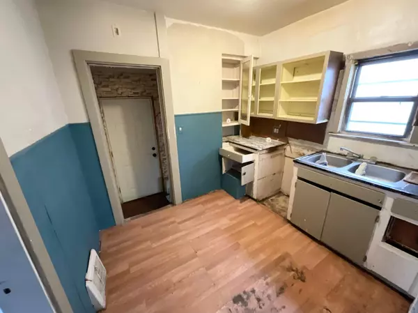 Austin, MN 55912,1206 12th ST NW