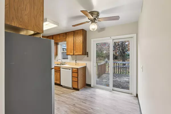 Roseville, MN 55113,2057 Giesmann ST