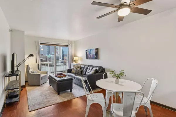 Minneapolis, MN 55401,401 S 1st ST #1104