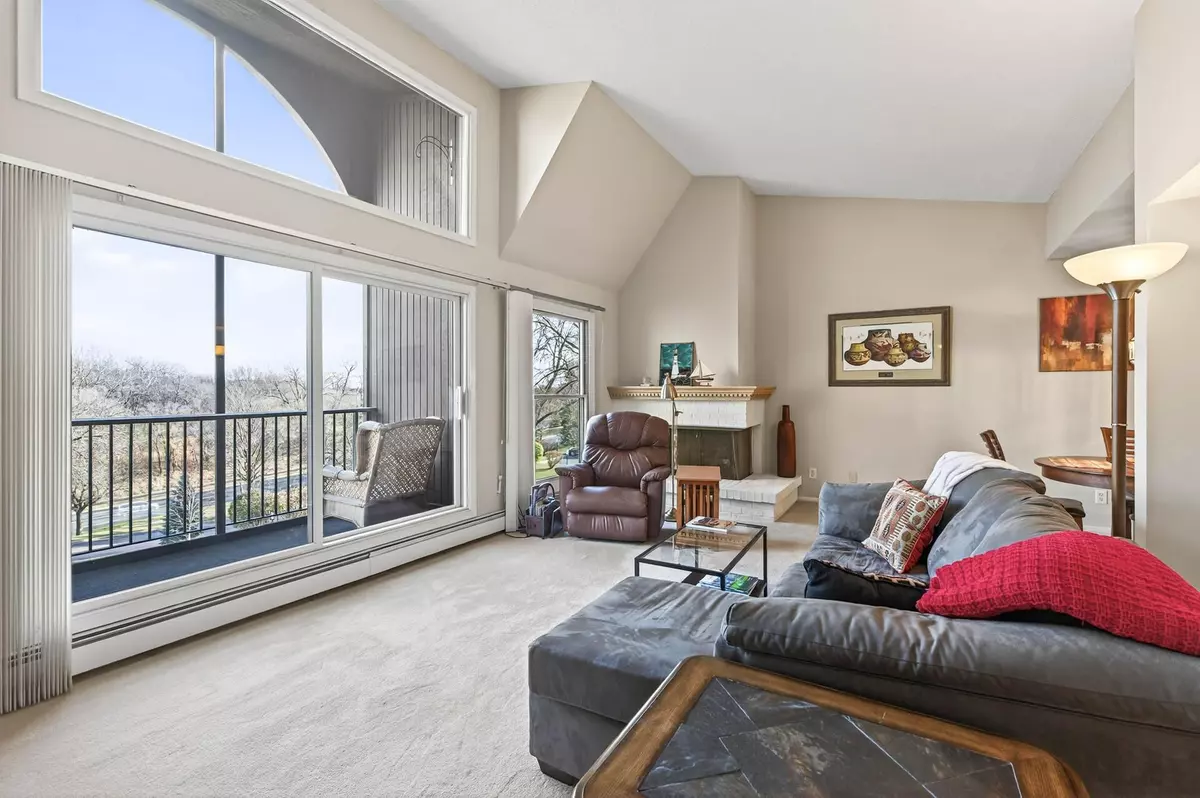 Bloomington, MN 55437,9500 Collegeview RD #308