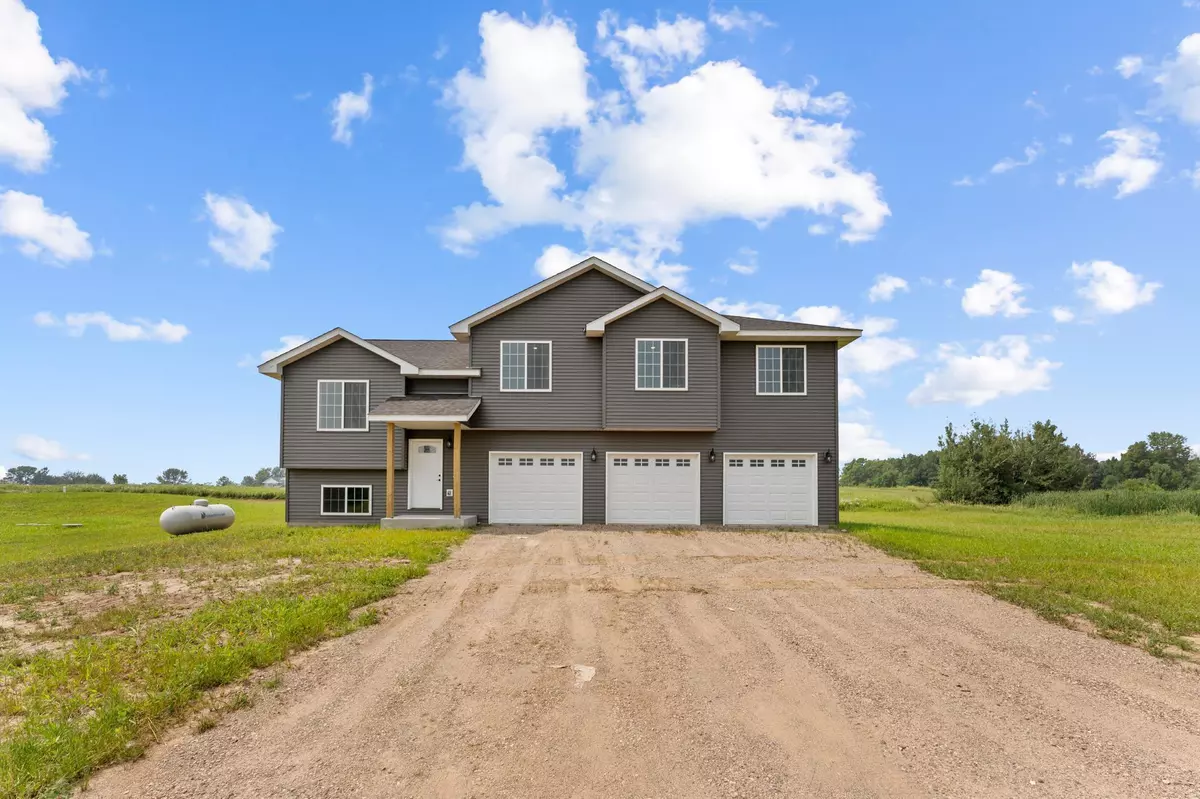 Pine City, MN 55063,16780 Eagle Ridge CIR