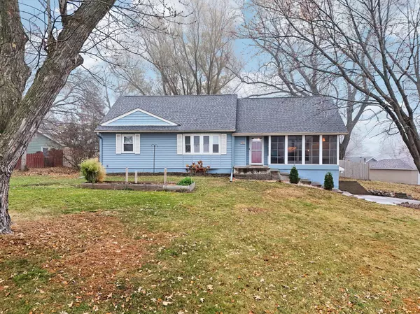 Crystal, MN 55427,7021 34th AVE N