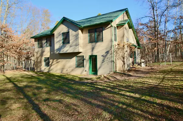 Breezy Point, MN 56472,32363 Choctaw CIR