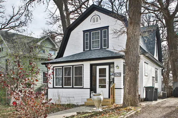 Albert Lea, MN 56007,609 Oak Lane