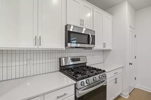 Otsego, MN 55330,10061 73rd LN NE