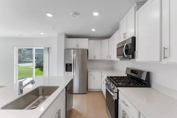 Farmington, MN 55024,21725 Dahlia LN