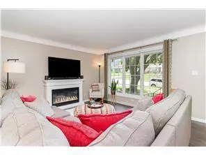 Saint Paul, MN 55106,1613 Conway ST