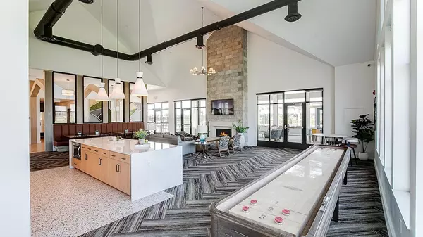 Lakeville, MN 55044,17070 Draper WAY