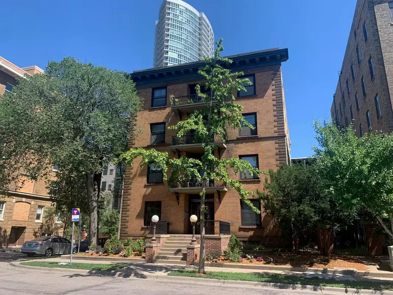 1401 Willow ST #9, Minneapolis, MN 55403