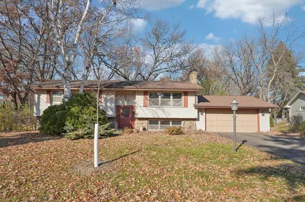 Shoreview, MN 55126,1051 Tiller LN