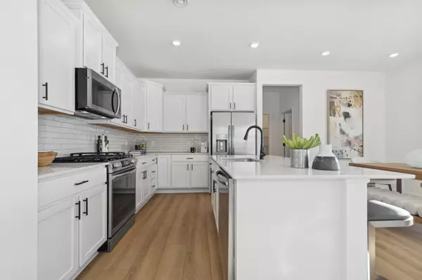 Shakopee, MN 55379,2388 Rock Elm RD