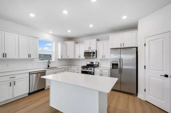 Hanover, MN 55341,1048 Ashbury LN NE