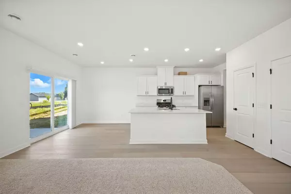 Waconia, MN 55387,184 Huntington DR