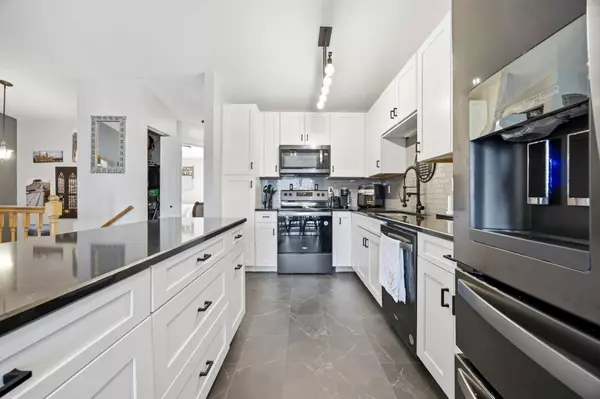 Fargo, ND 58103,3026 32nd ST S