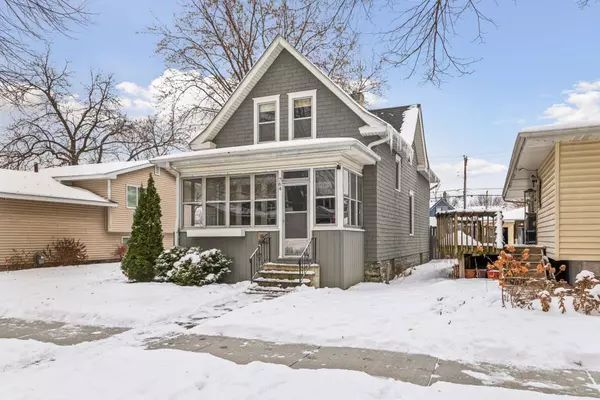 Saint Paul, MN 55102,764 Bayard AVE