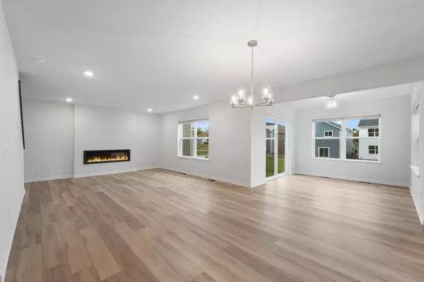 10431 Glenbrook AVE S, Cottage Grove, MN 55016