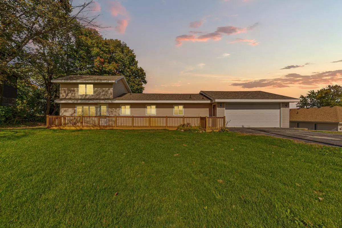 Morristown, MN 55052,8325 Hennepin WAY