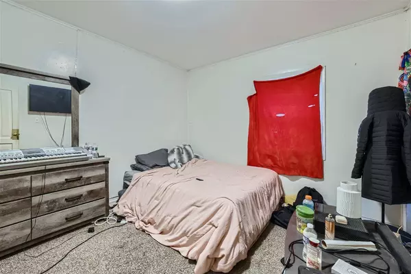 Saint Paul, MN 55130,617 Maryland AVE E