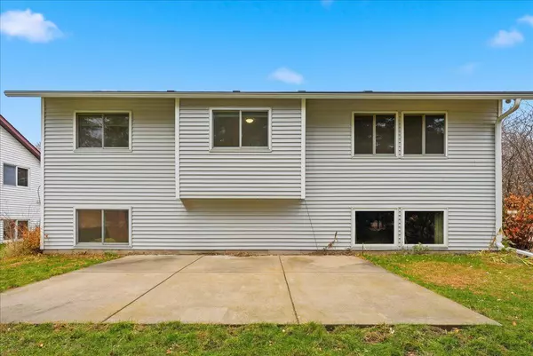 Cottage Grove, MN 55016,7999 76th ST S