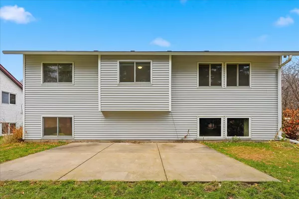 Cottage Grove, MN 55016,7999 76th ST S