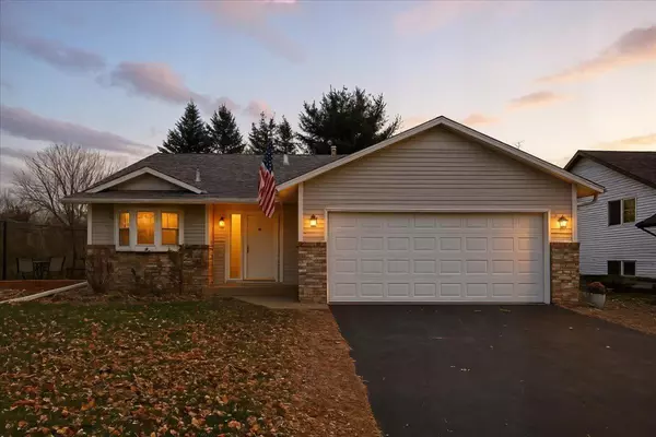 Cottage Grove, MN 55016,7999 76th ST S