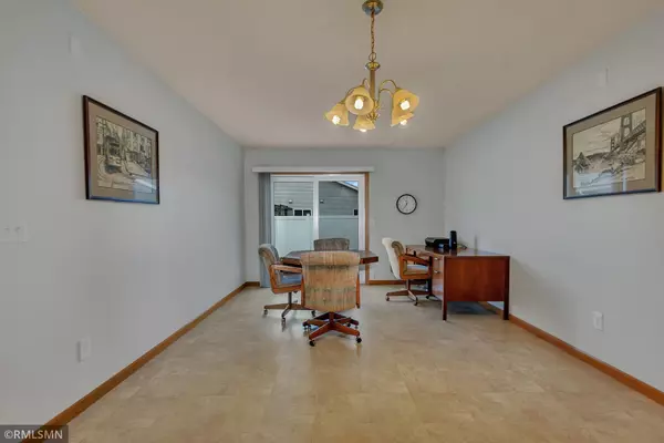 Saint Cloud, MN 56303,6884 22nd LOOP N