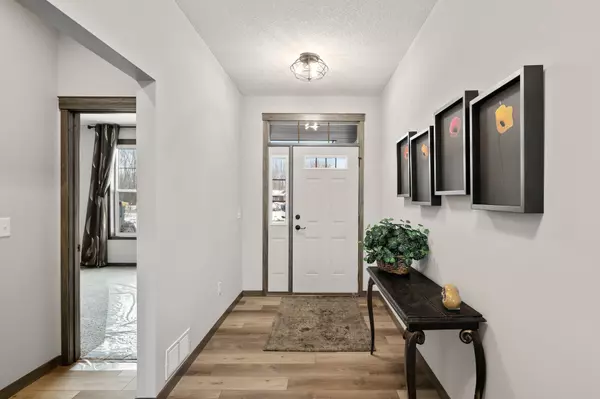 Maple Grove, MN 55311,18050 100th CT N