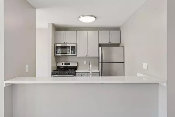 Brooklyn Park, MN 55429,6034 72nd LN N