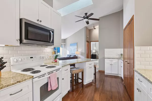 Minnetonka, MN 55343,5524 Bimini DR