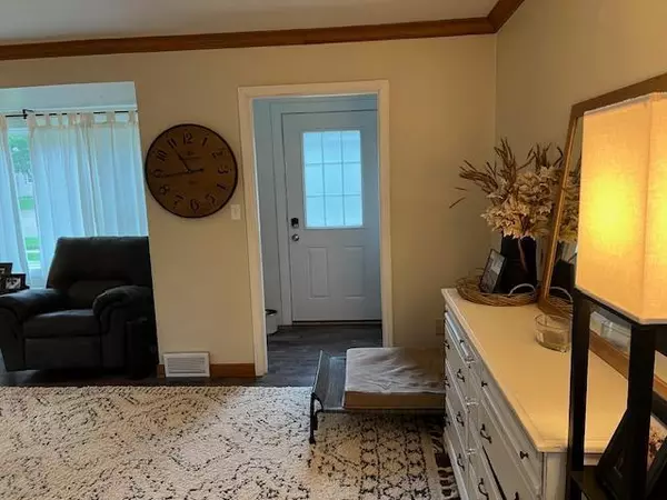 Litchfield, MN 55355,800 N Marshall AVE