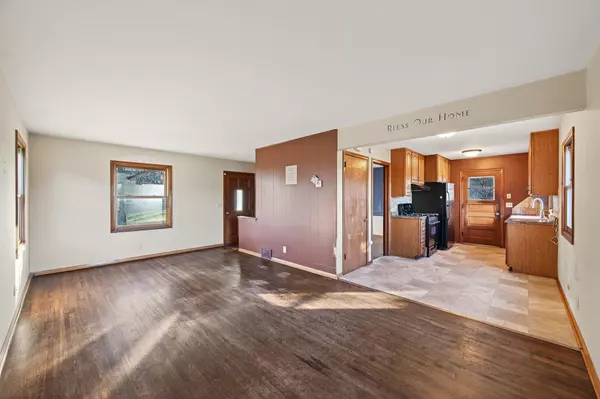 Coon Rapids, MN 55448,653 109th AVE NW