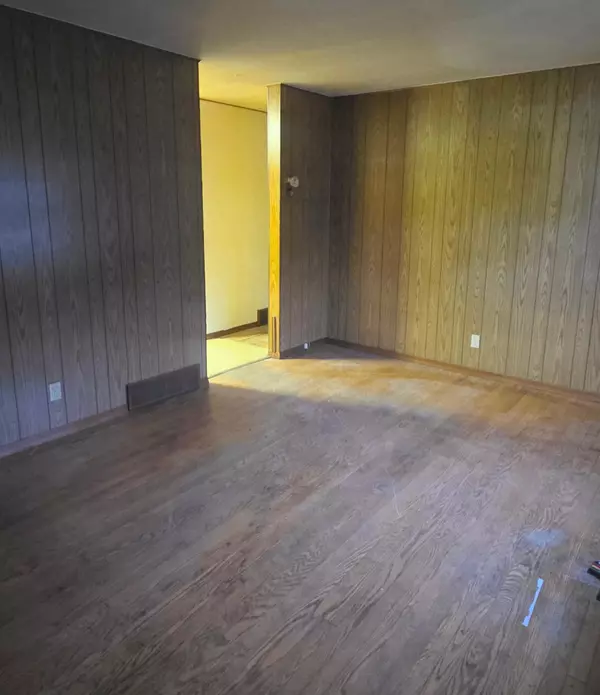 Aurora, MN 55705,31 S Erie ST