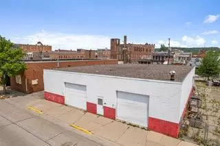 114 E 4th ST, Winona, MN 55987