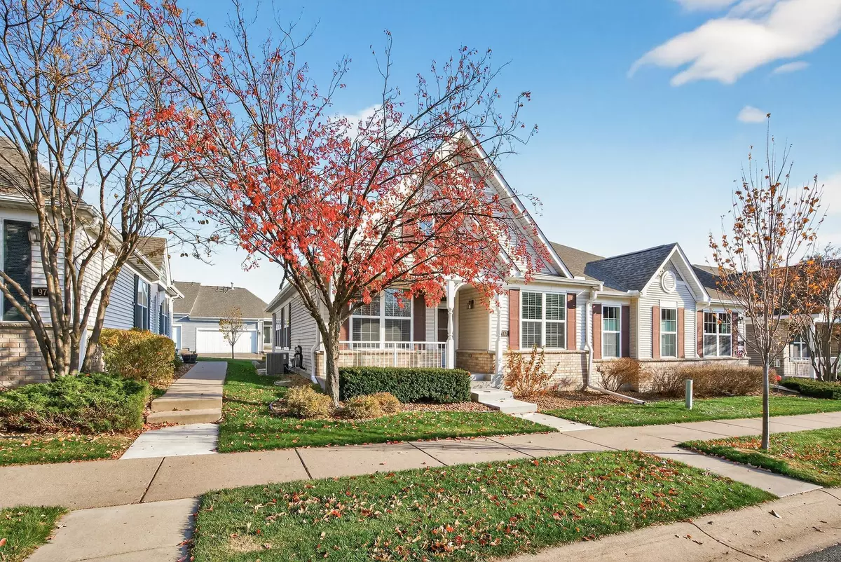 Eden Prairie, MN 55347,9767 Picket DR